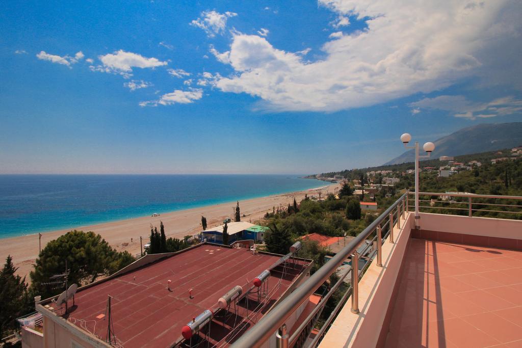 Hotel Keisa Dhermi Exterior photo