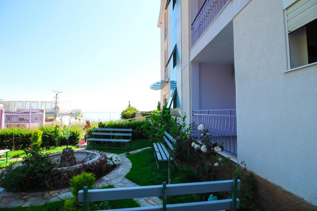 Hotel Keisa Dhermi Exterior photo